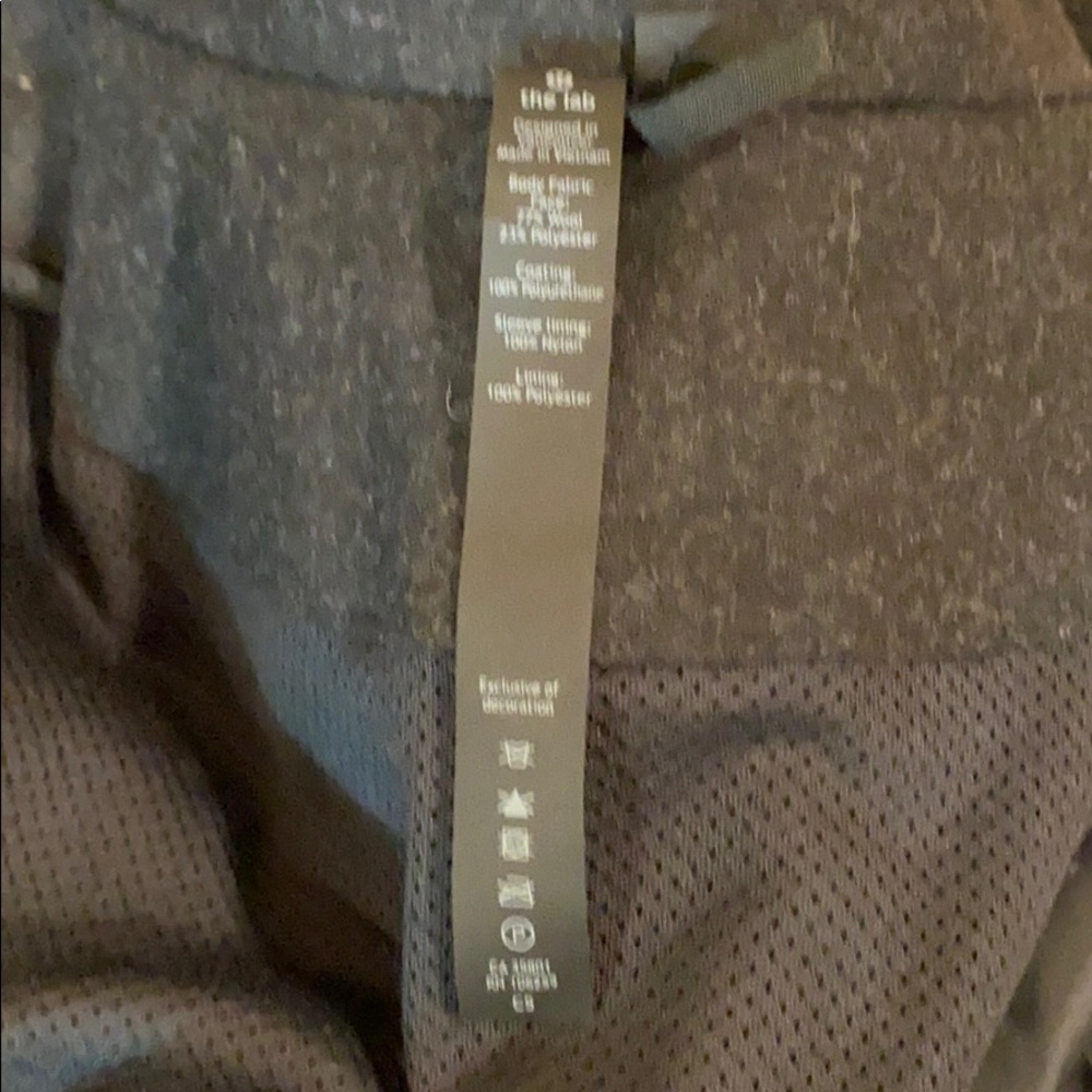 NEW Lululemon Black Wool Blend Trench Coat Medium - Picture 12 of 13